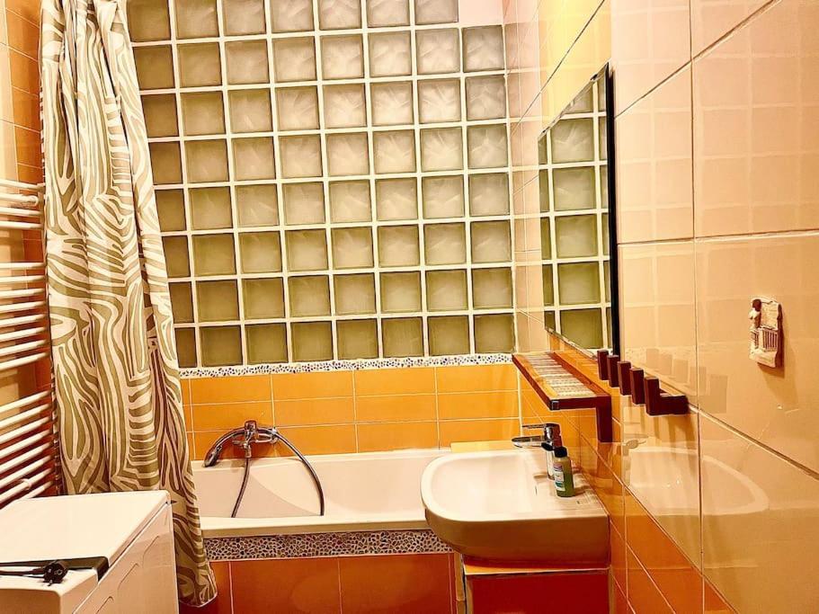 2,5 Izbovy Apartman V Ruzinove S Parkovanim Zdarma Bratislava Exteriér fotografie