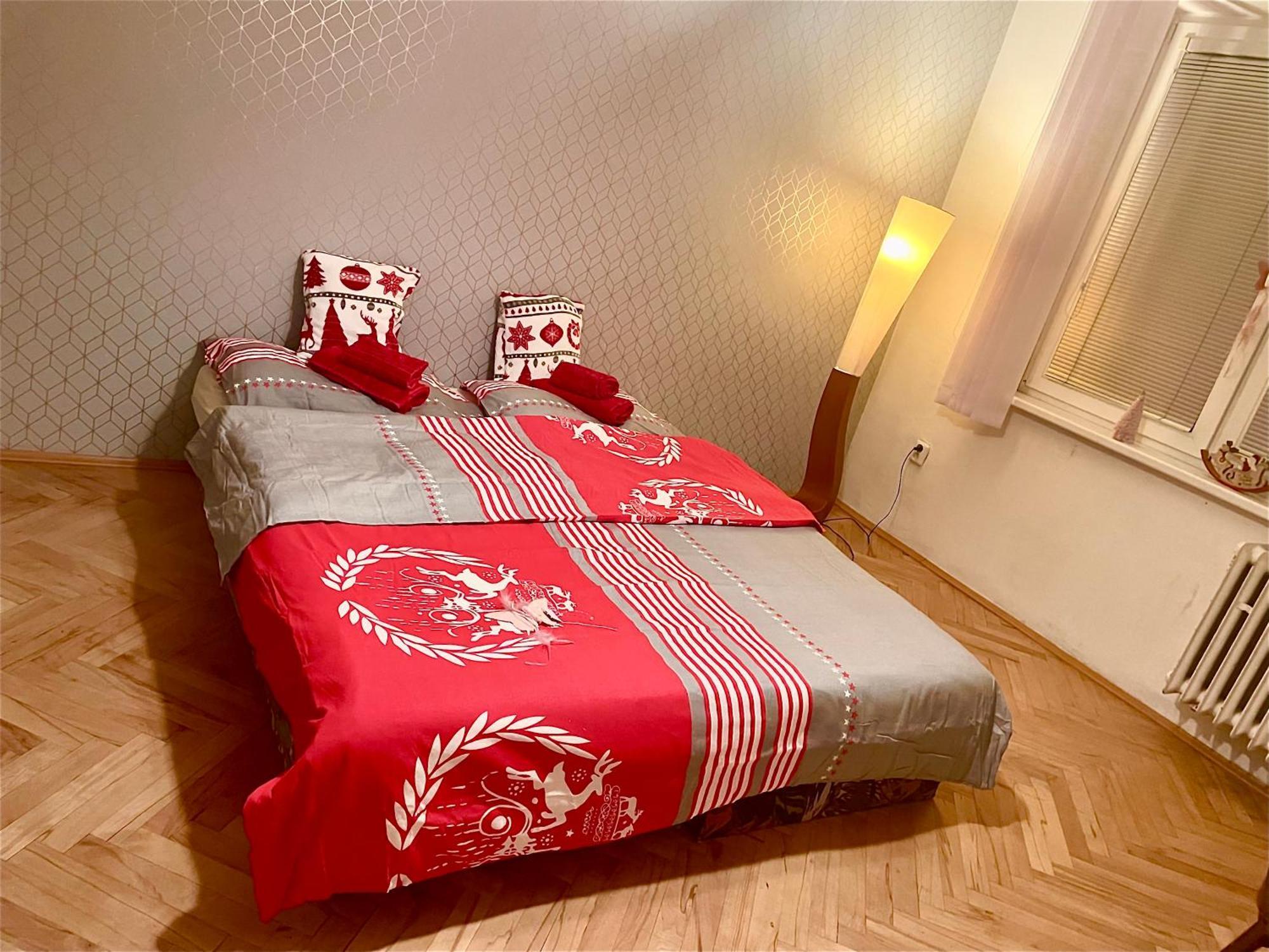 2,5 Izbovy Apartman V Ruzinove S Parkovanim Zdarma Bratislava Exteriér fotografie